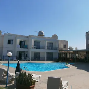 Cordelia Aparthotel